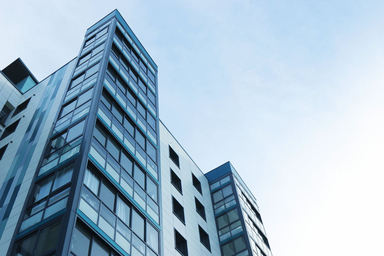 building image 2