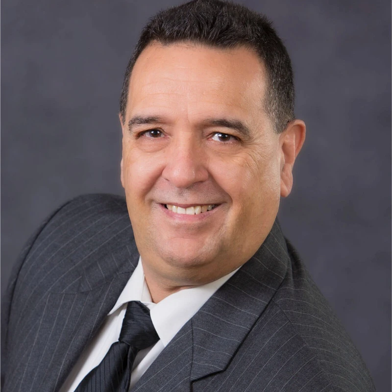 Peter Gonzalez  photo 3