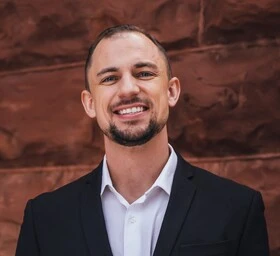 Viktor Yunoshev avatar