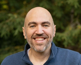 Justin Costello headshot