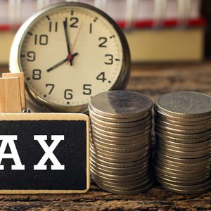 What's the Difference Between an IRS Levy Vs a Lien